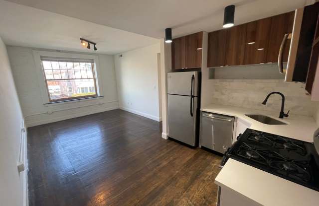 The Kensington at 516 Orange St! photos photos