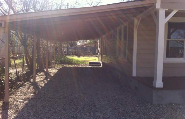 1911 Willow St Gallery 2