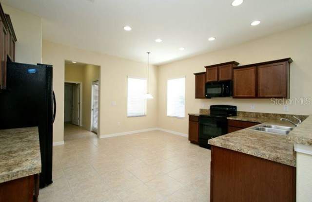 15631 CAMP DUBOIS CRESCENT Gallery 2