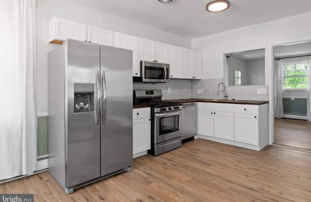 2305 PICKWICK Road photos photos