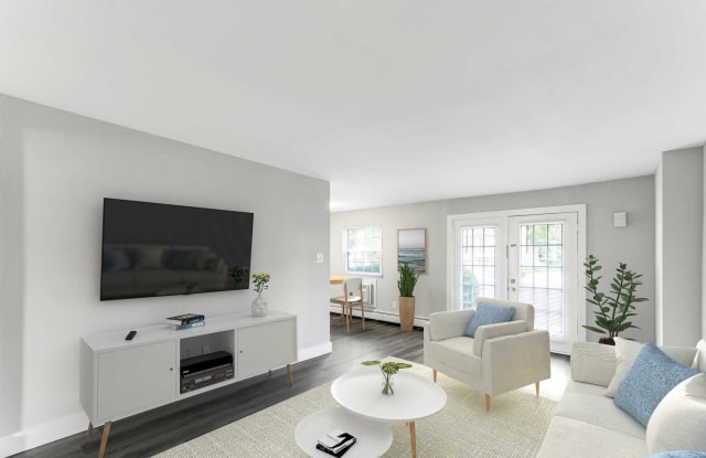 Park Crest Village Gallery 4