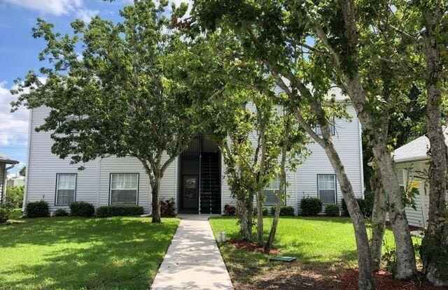4931 Lake Waterford Way W - 4931 Lake Waterford Way West, Melbourne, FL 32901