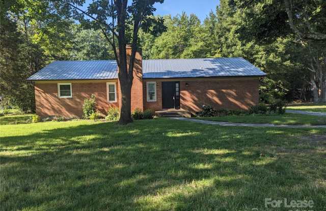632 Catawba Circle N photos photos
