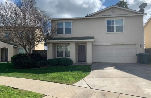 2 WEEKS FREE RENT November Special - Beautiful 4 Bedroom 3 bath home in Merced! - 1118 Solstice Avenue, Merced, CA 95348