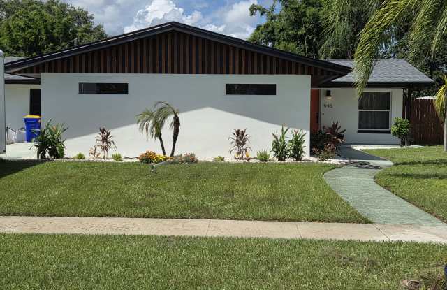 945 Brookview Ln - 945 Brookview Lane, Rockledge, FL 32955