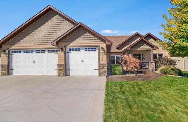Charming Updated Home Near Canyon Trails – 2043 Prospector Way, Twin Falls, ID photos photos Charming Updated Home Near Canyon Trails – 2043 Prospector Way, Twin Falls, ID photos photos