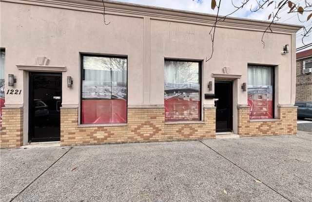 1221 Bay Street photos photos