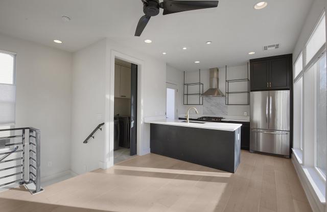 1708 Perez St #B - 1708 Perez Street, Austin, TX 78721