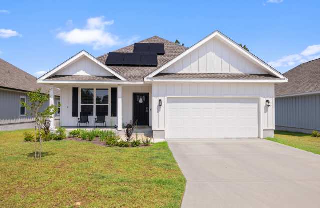 136 Blooming cove - 136 Blooming cove, Crestview, FL 32539