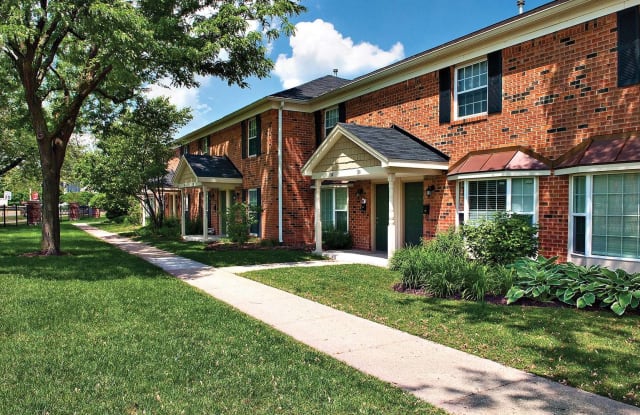 2850 Southampton Drive - 2850 Southampton Drive, Rolling Meadows, IL 60008