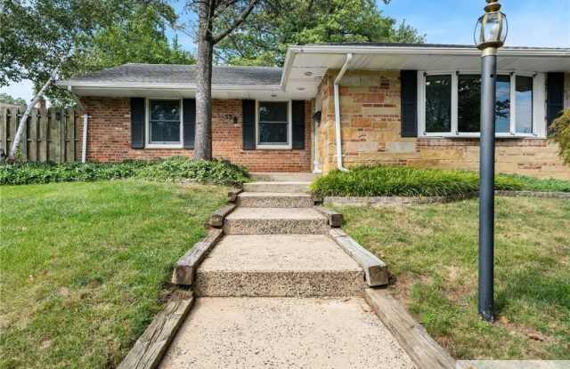 55 Gurley Road Gallery 2