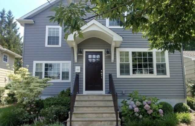 39 Gray St photos photos