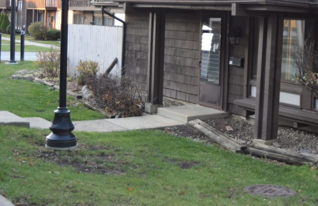 5527 Delmonte Drive - 5527 Delmonte Drive, Hanover Park, IL 60133