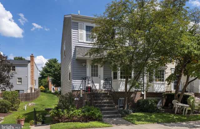 124 BARNSFIELD CT #216 Gallery 1