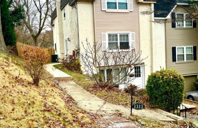 1313 Delmont Ave - 1313 Delmont Avenue, Delaware County, PA 19083