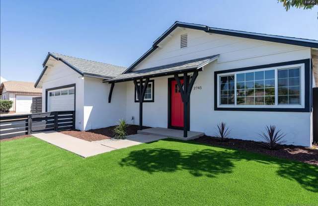2745 Coronado Avenue photos photos