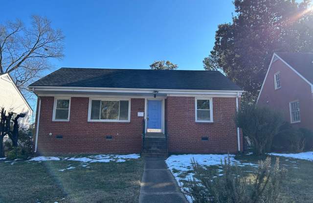 Charming, 3 BR Forest Hill Home Near Park, Breweries  Coffee photos photos