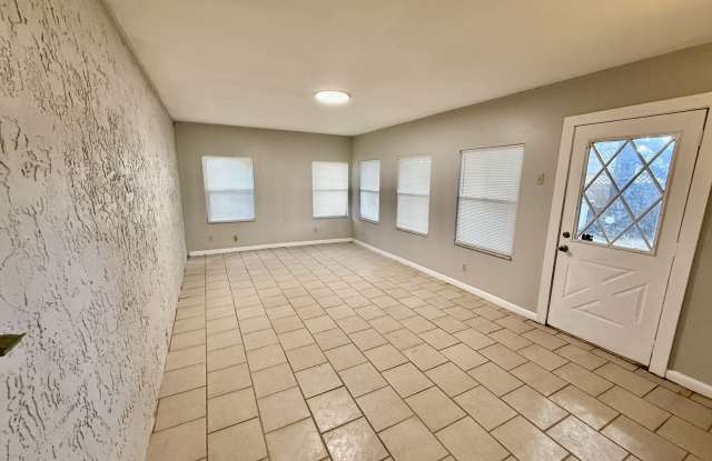 5490 Britan Drive Gallery 4