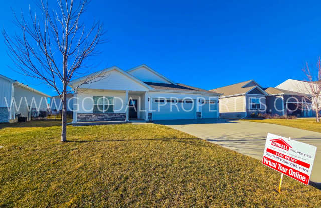 4 Bed 2 Bath Home in the Waukee School District with a 3 Car Attached Garage!!! photos photos