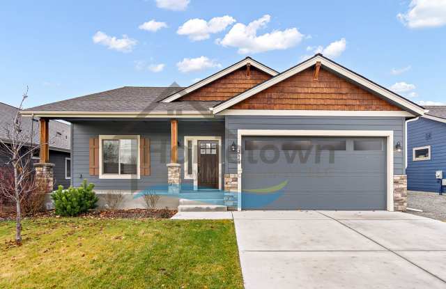 ***Move-In Special $500.00 Off First Month*** 2 Bedroom 2 Bathroom Home with Attached 2 Car Garage Available in Post Falls! - 2649 Side Saddle Lane, Post Falls, ID 83854