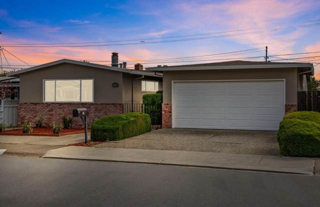 526 Redwood AVE - 526 Redwood Avenue, San Bruno, CA 94066