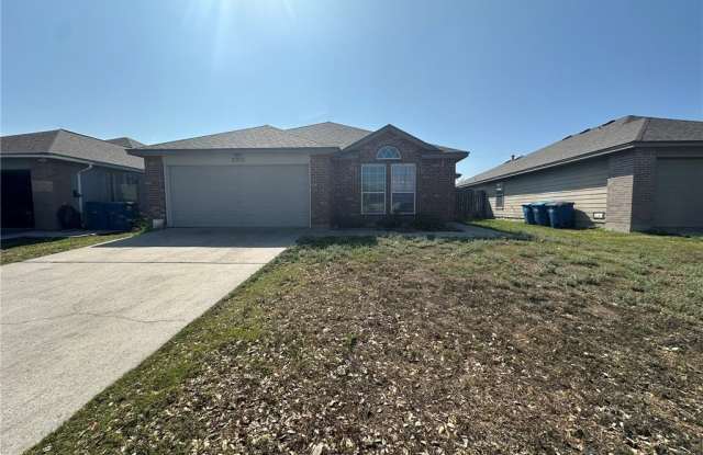 2012 Cottonwood Drive photos photos