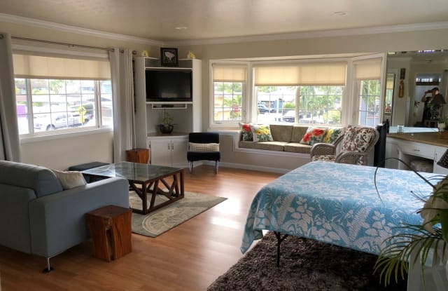 41-707 Inoaole St. - 41 Inoaole Street, Waimanalo, HI 96795