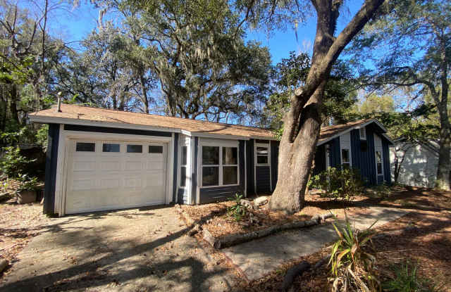 Gorgeous 3 Bedroom 2 Bathroom Single-Family! Freshly Remodeled! photos photos