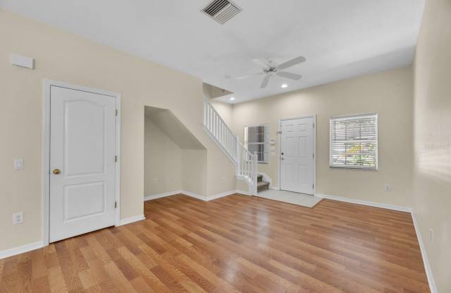 6737 LAKE ROCHESTER Lane Gallery 4