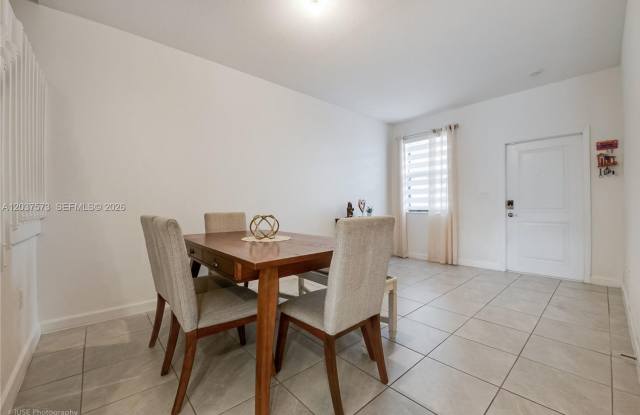 23105 SW 128th Place 23105, Miami, FL 33170 - 2955 Gallery 3