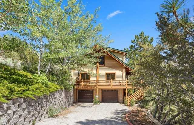 4947 Snow White Road photos photos