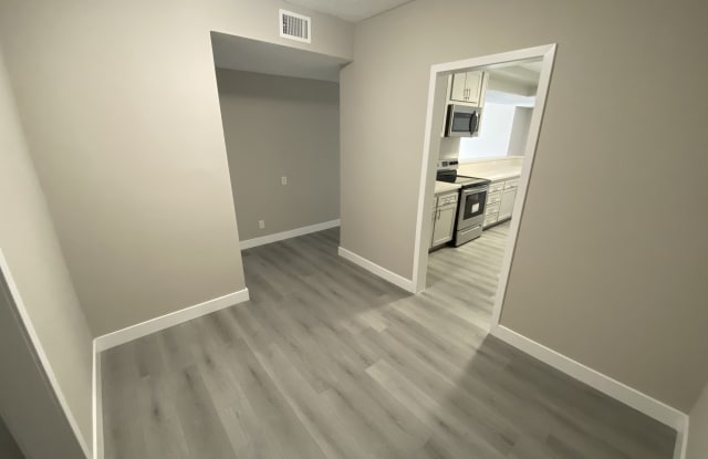 The Brentwood Collection Gallery 4