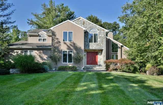 193 Carlough Place photos photos