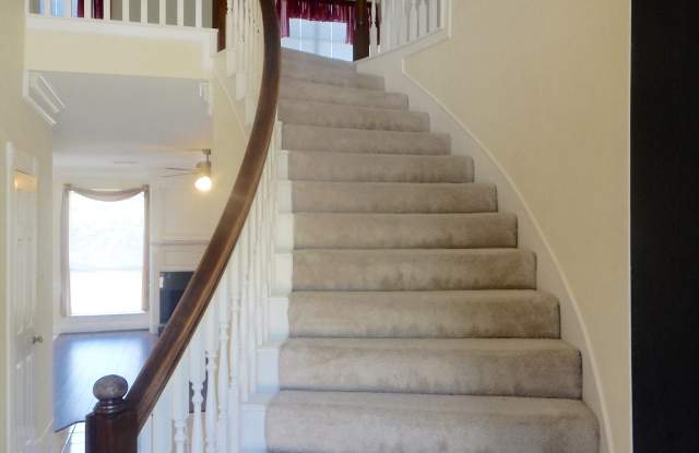 17906 Saint Helen Ct Gallery 4