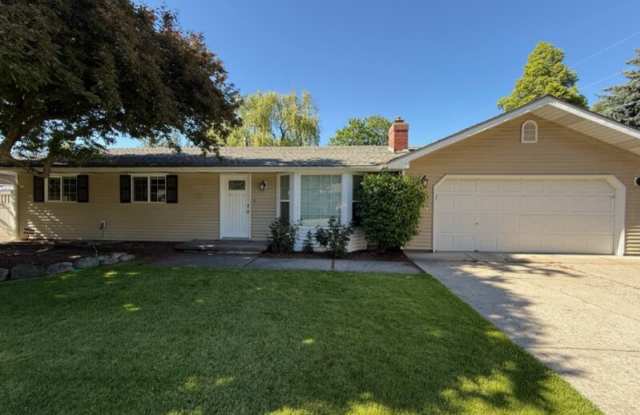 11321 East 31st Avenue - A photos photos