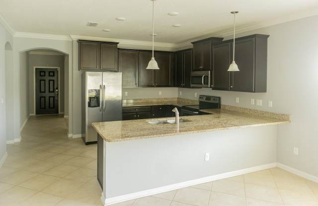 10104 Bedford Lakes Court Gallery 2