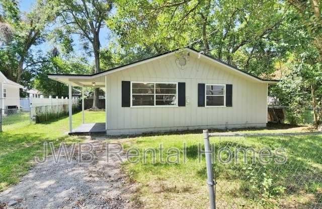 3152 Thomas St photos photos