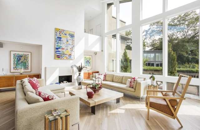 21 Wildwood Lane Gallery 3