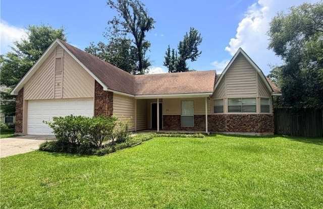 216 Woodridge Boulevard photos photos