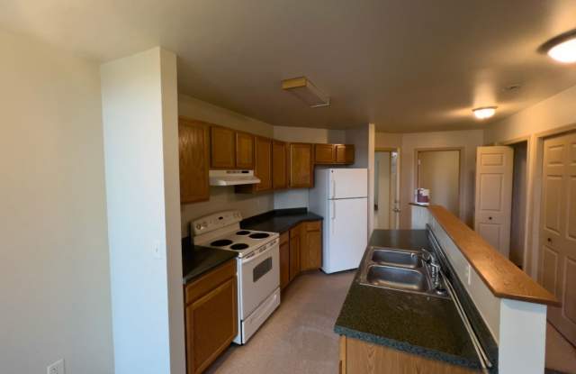 87 E Main St photos photos