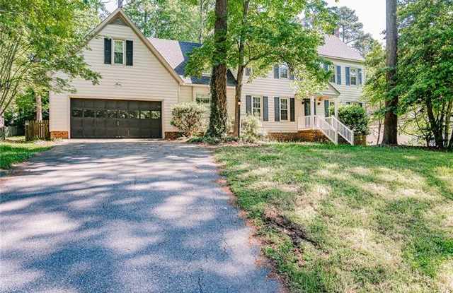 14910 Walnut Bend Road - 14910 Walnut Bend Road, Woodlake, VA 23112