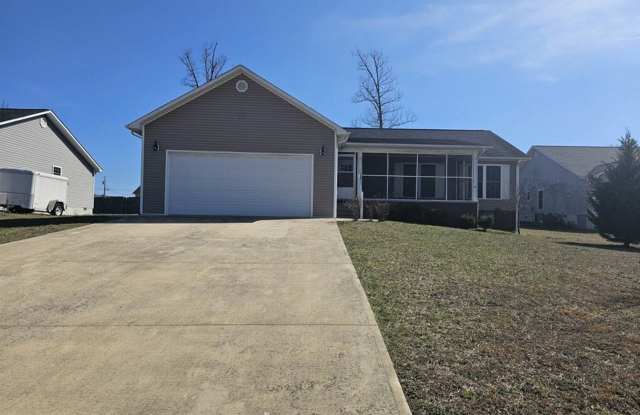 Spacious 3-Bedroom Home in Crossville with 2-Car Garage, Fenced Yard & Porches photos photos