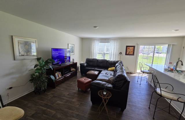 1801 Turtle Creek Drive Gallery 4