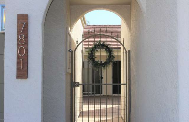 7801 N VIA DE LA LUNA -- Gallery 4