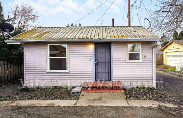 351 A 19th Street Southeast photos photos