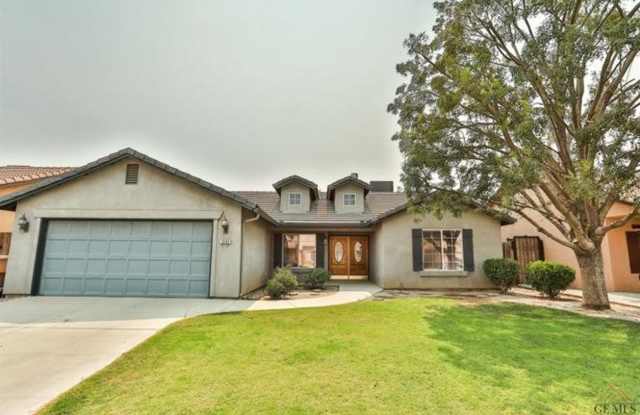 Charming 4 Bedroom Home in Southwest! photos photos