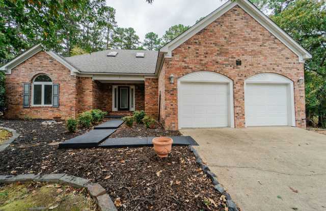 Charming, 3 Bedroom, 2 Bath. With wonderful outdoor living space photos photos Charming, 3 Bedroom, 2 Bath. With wonderful outdoor living space photos photos