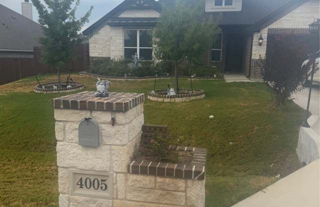 4005 Gallivant Drive Gallery 1