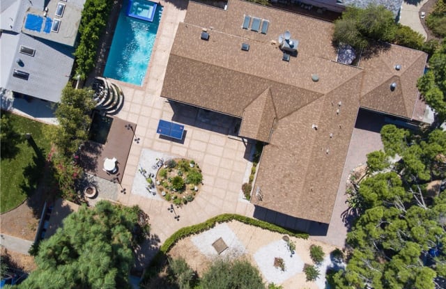 6511 Gloria Avenue - 6511 N Gloria Ave, Los Angeles, CA 91406