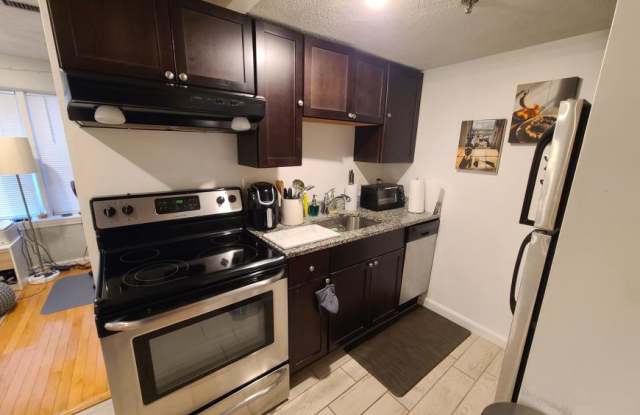 1423 Commonwealth Ave. photos photos